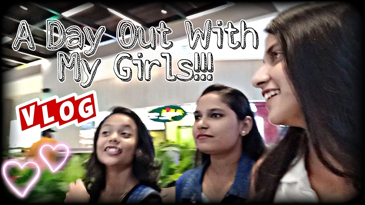 A Day Out With My Girls❤️ *CHAOTIC* | Marathi Vlog| Fun Vlog|