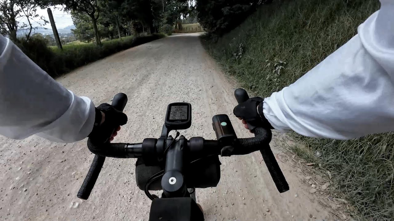 Gravel ride Llanogrande ASMR [4K]