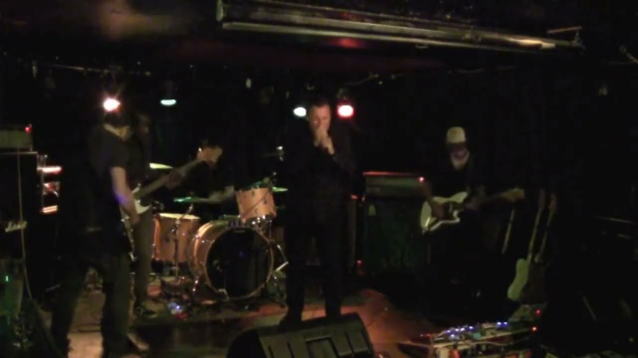 LAE - Sister - Hémisphère Gauche 2015 09 05