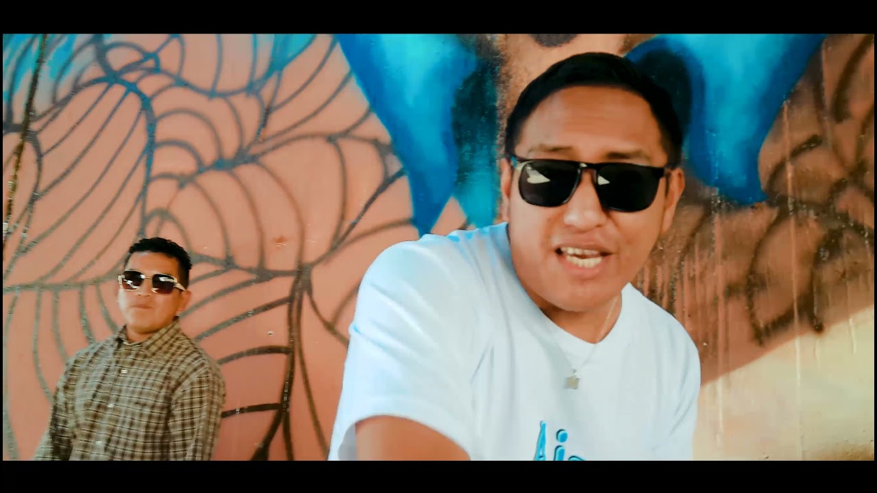 Caminando - Palabra Santa Ft Mikey  (Video Oficial)