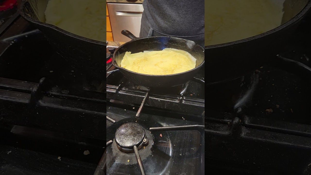 cast iron pan for crepes