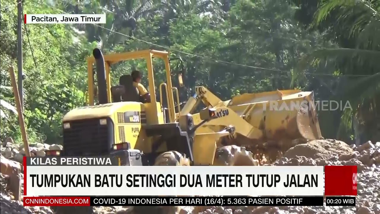 Tumpukan Batu Setinggi Dua Meter Tutup Jalan | REDAKSI MALAM (16/04/21)