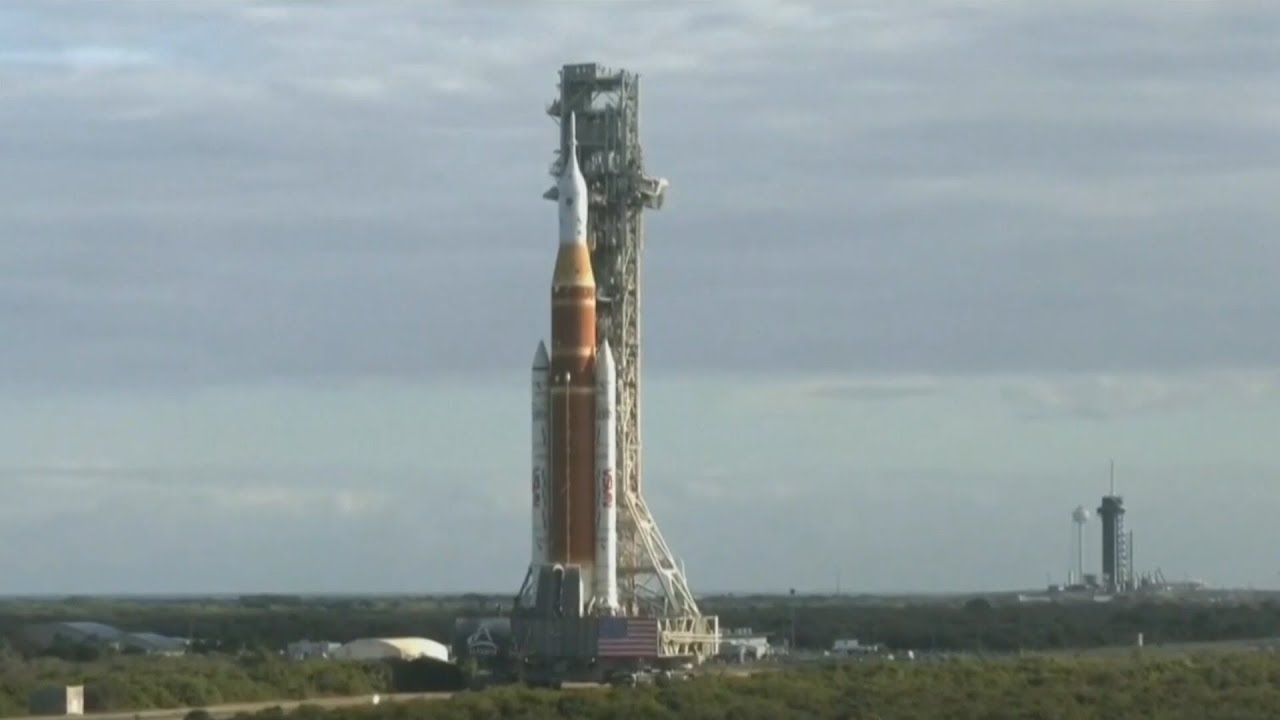 NASA prepares for February moon mission