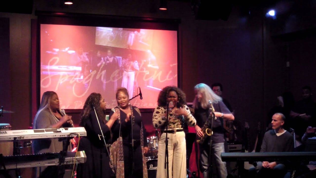 Revelation - The Yellowjackets & The Perri Sisters (Smooth Jazz Family)