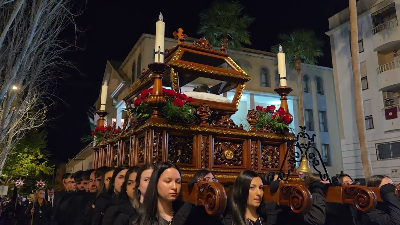 Procesión del Santo Entierro 11  Semana Santa Macael 2025