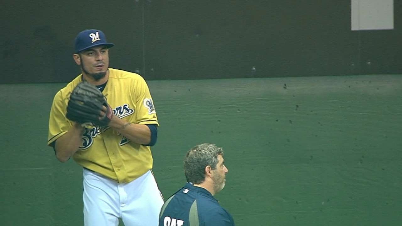 LAD@MIL: Garza strikes out five over six innings
