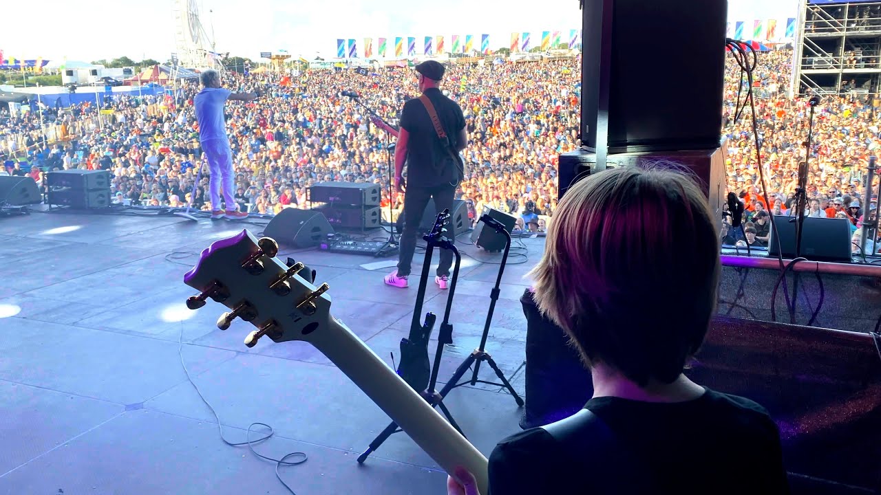 10 year old J8KE wows 30,000 with epic return performance!
