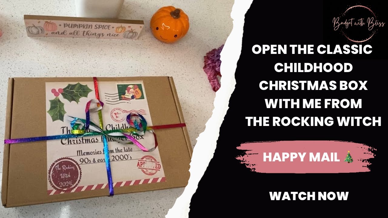 Opening the Christmas Childhood Budget Box from @therockingwitch 🎄 Happy Mail | Savings Challenges