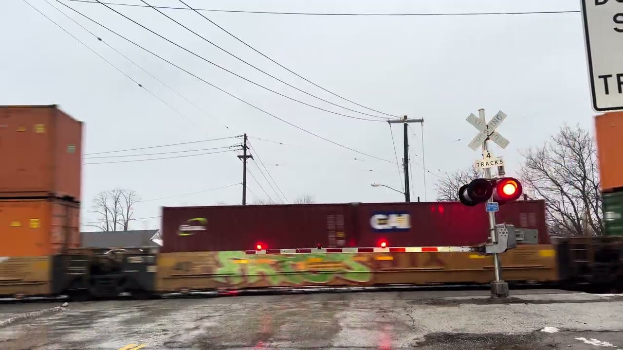 Canadian pacific 8133 leads intermodal with p3 horn Willoughby Ohio 