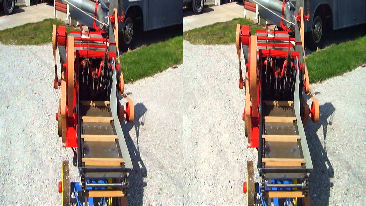 3D One third scale threshing machine