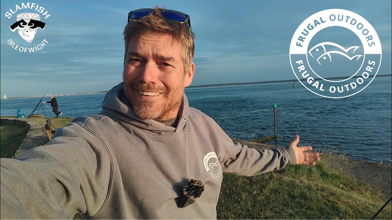 Match fishing the Solent, Early morning Black Bream Smooth Hound Fishing uk Isle of Wight