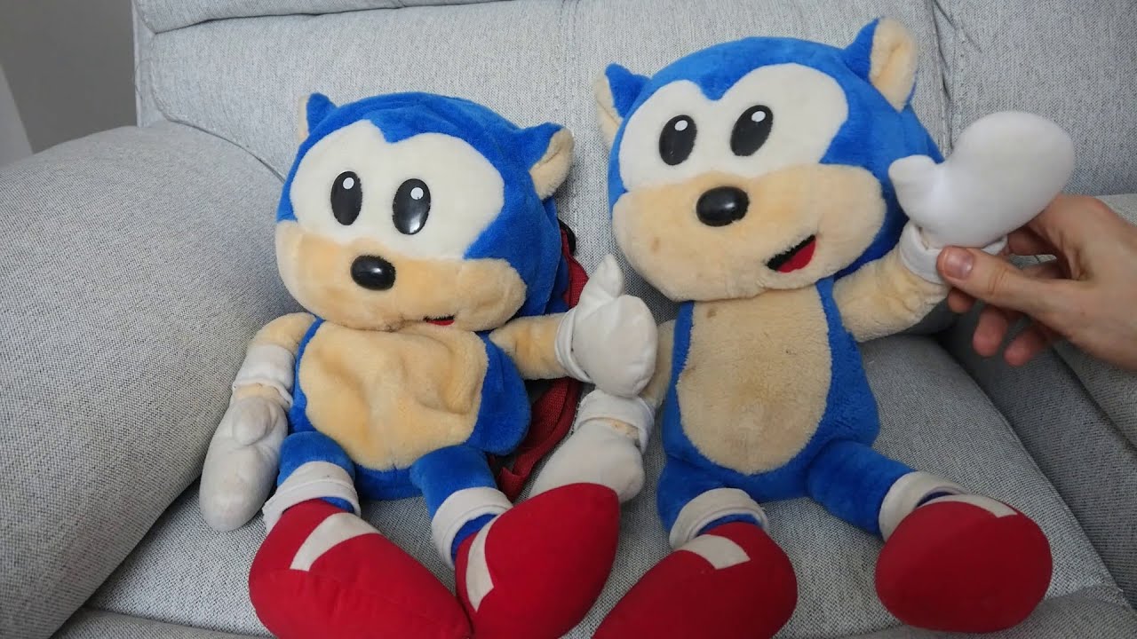 Обзор (и стирка) моей плюшевой игрушки Sega World Sonic и рюкзака
