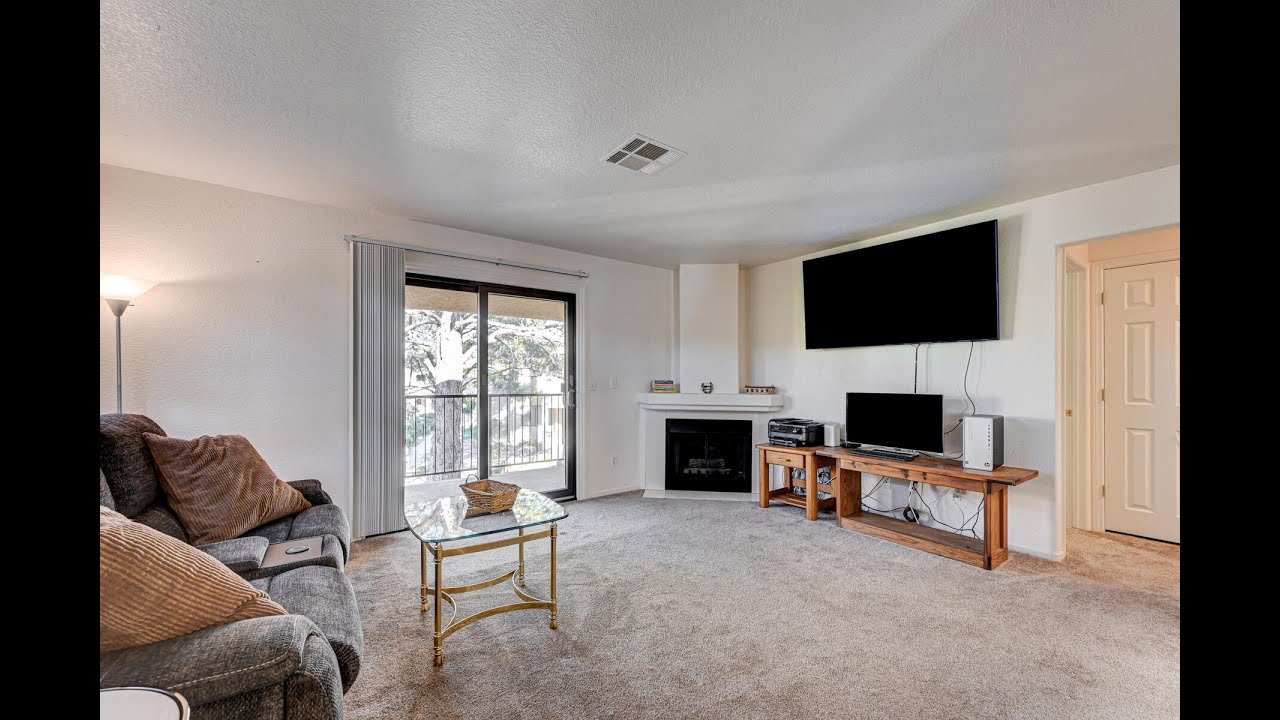 Henderson, NV Condo Move In Ready