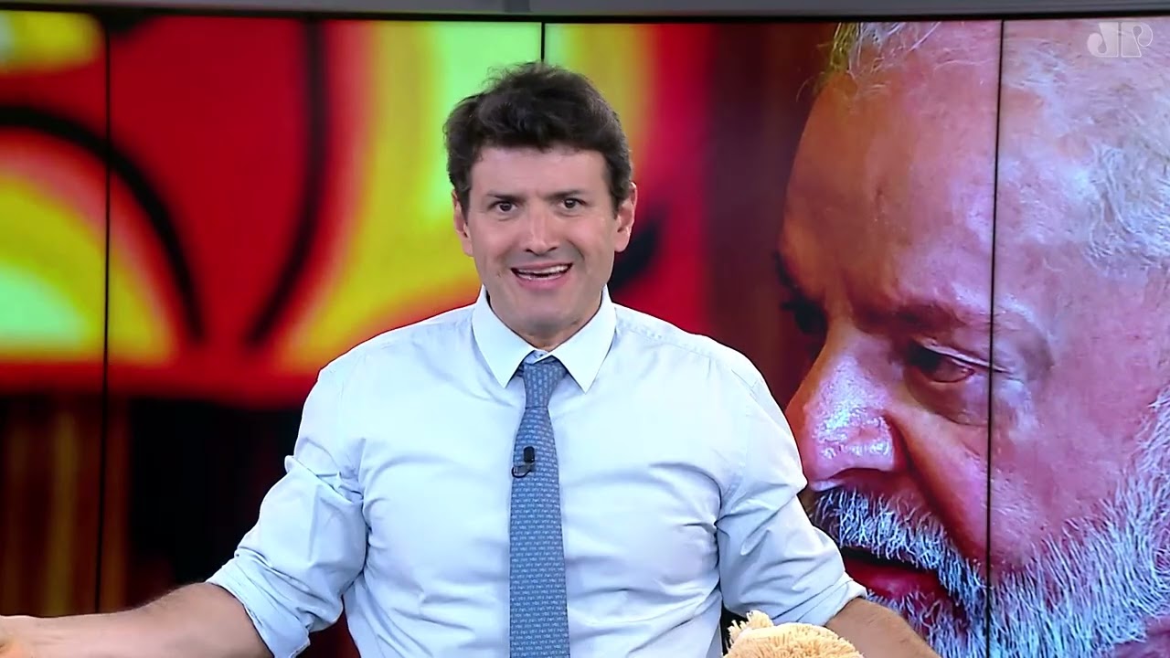 Receita mira Pix, recorde de impostos, Lula critica BC e colapso no automotivo: Sextouro
