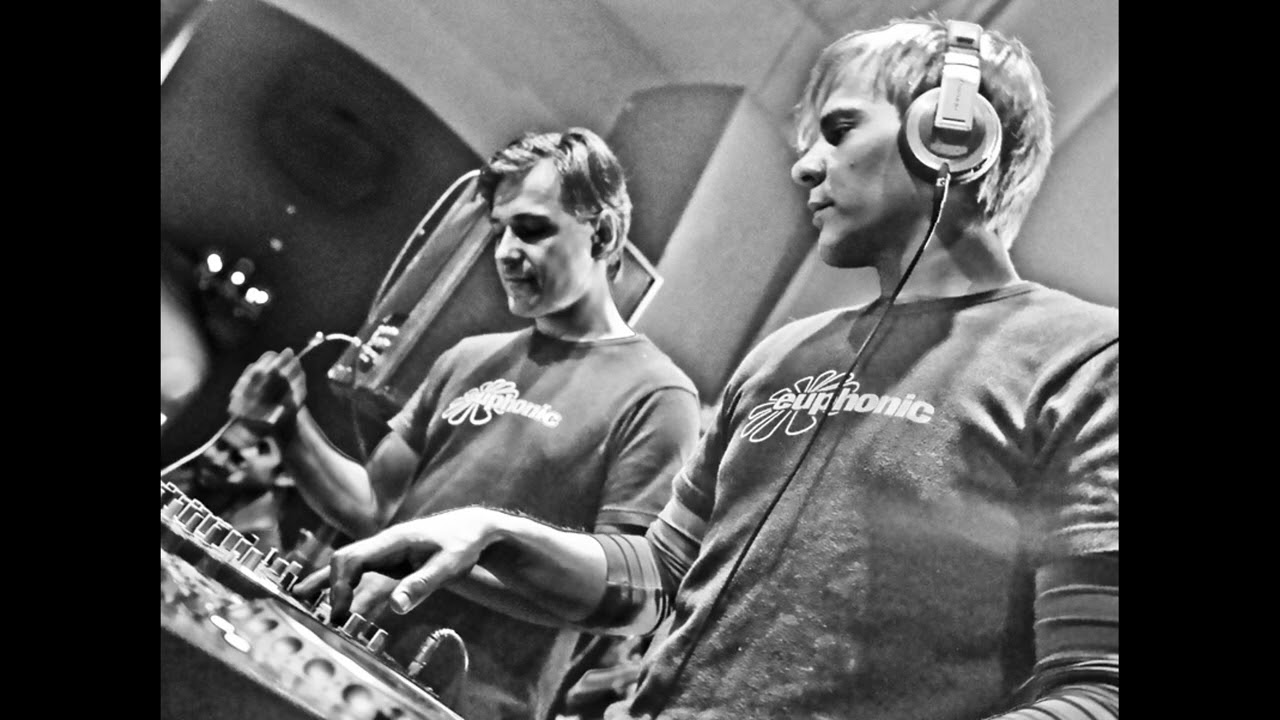 Kyau & Albert Live  @ Sputnik Turntable Days Festival Germany (29.05.2004)