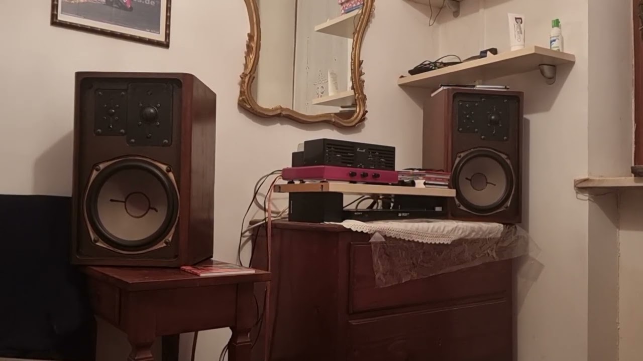Percussioni Grundig hifi box 1.000/Synthesis Ensemble/JBL sub 140/230.