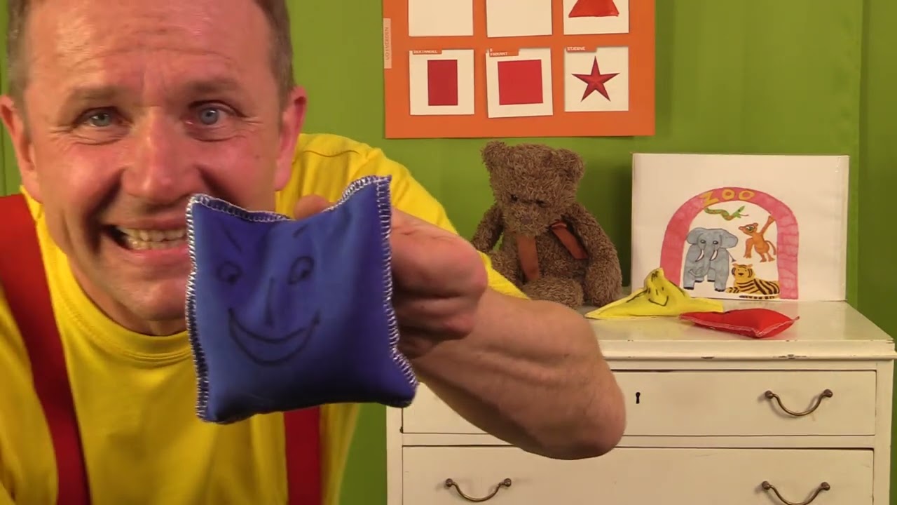 Ud i det blå3- vi lærer sprog | leg | bevægelse| Michael Back