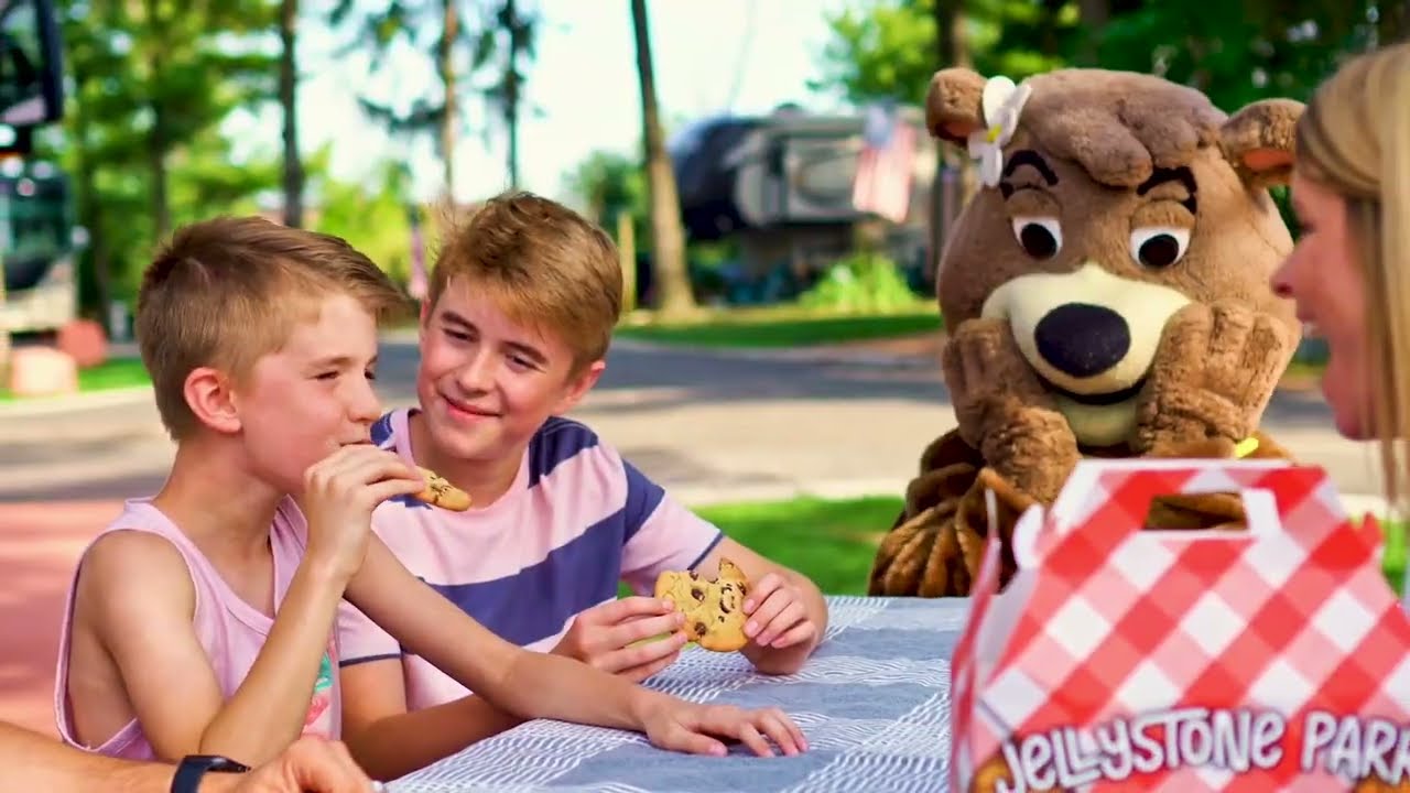 Camping, Characters, and Nonstop Fun at Jellystone Park™ Warrens