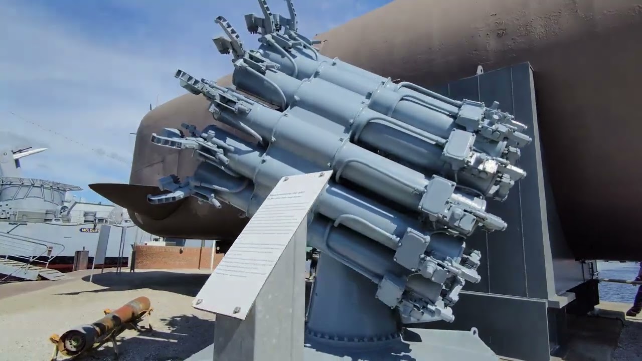 Немецкий военно морской музей в Вильгельмсхафене Deutsches Marinemuseum Wilhelmshaven