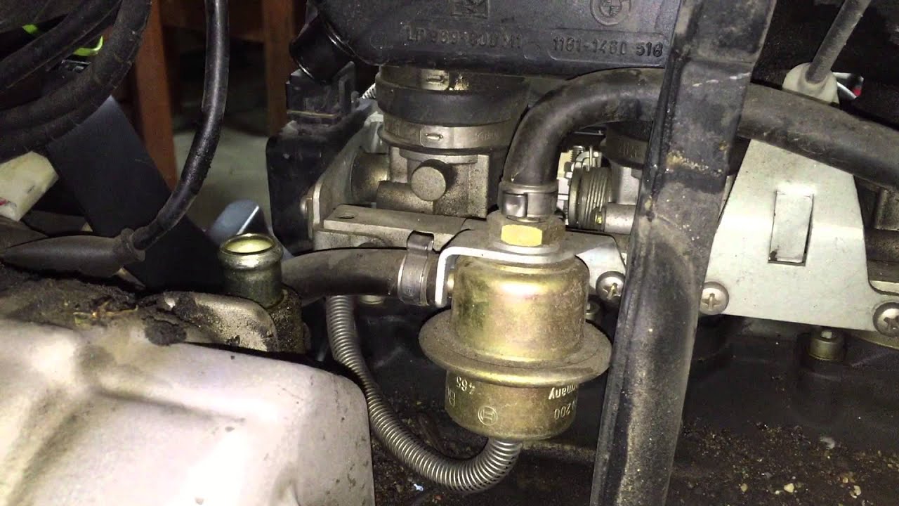 Breather hose replacement BMW K75RT