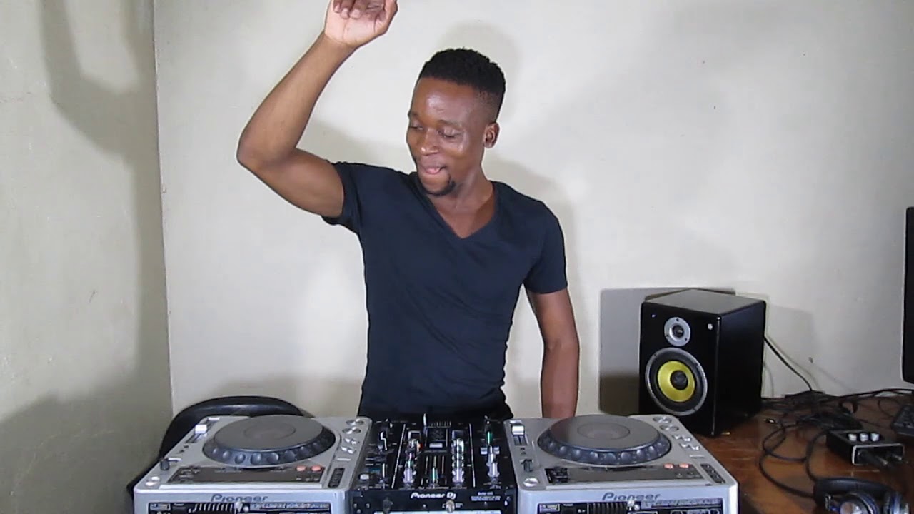 AFRO HOUSE MIX | 14 FEBRUARY 2020 | ROMEO MAKOTA