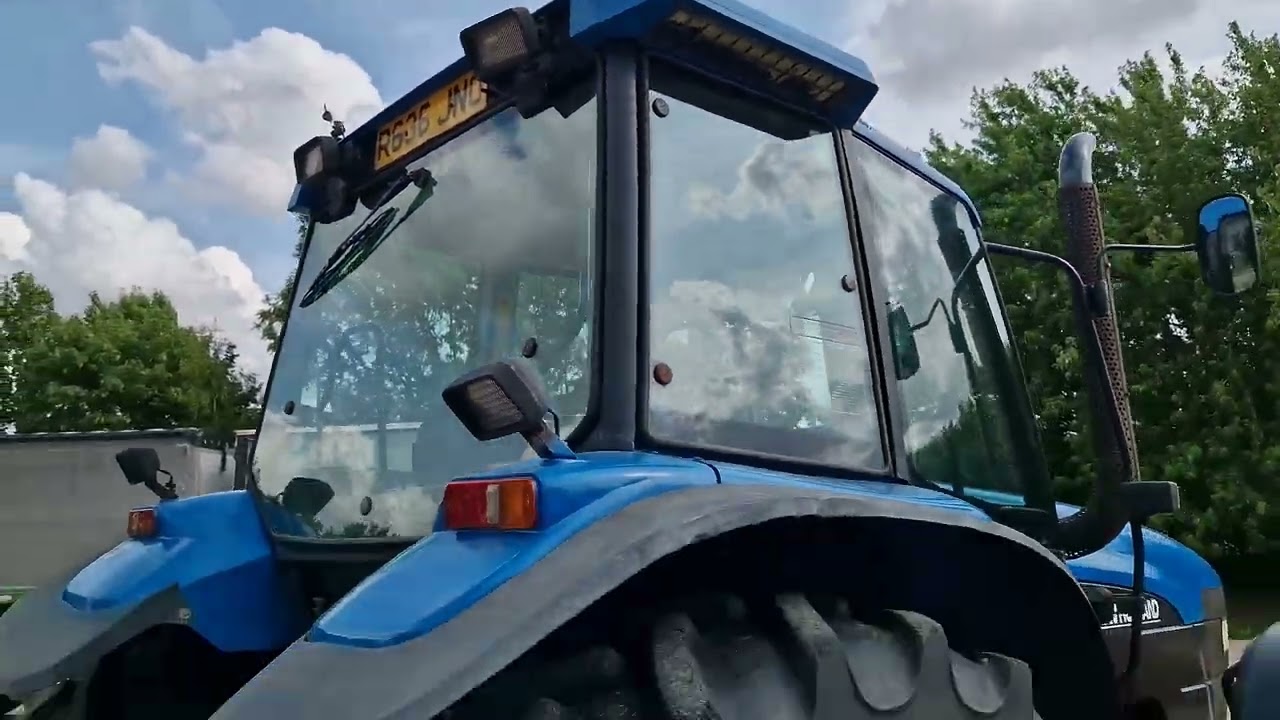1998 New Holland 8360 4WD Tractor 24583