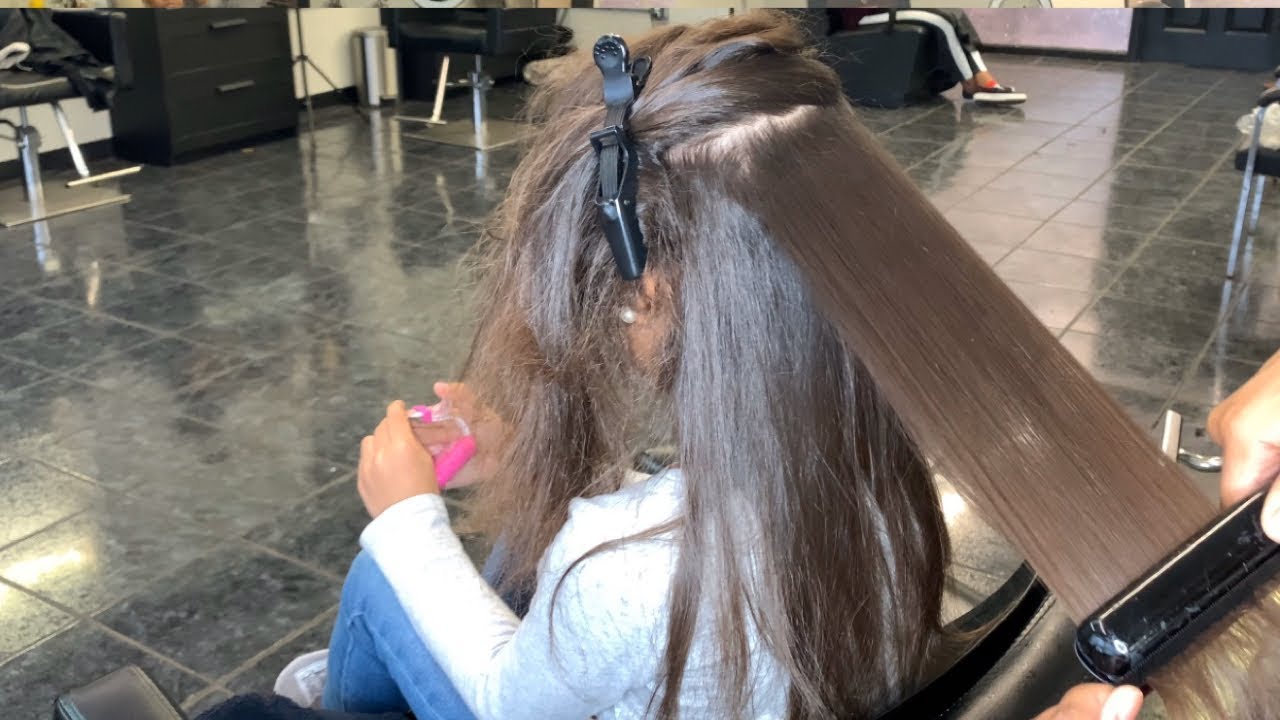 Pressing my daughters hair | Olivia Marie