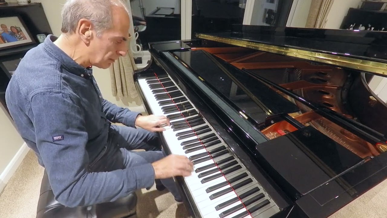 Yesterday -The Beatles Piano solo