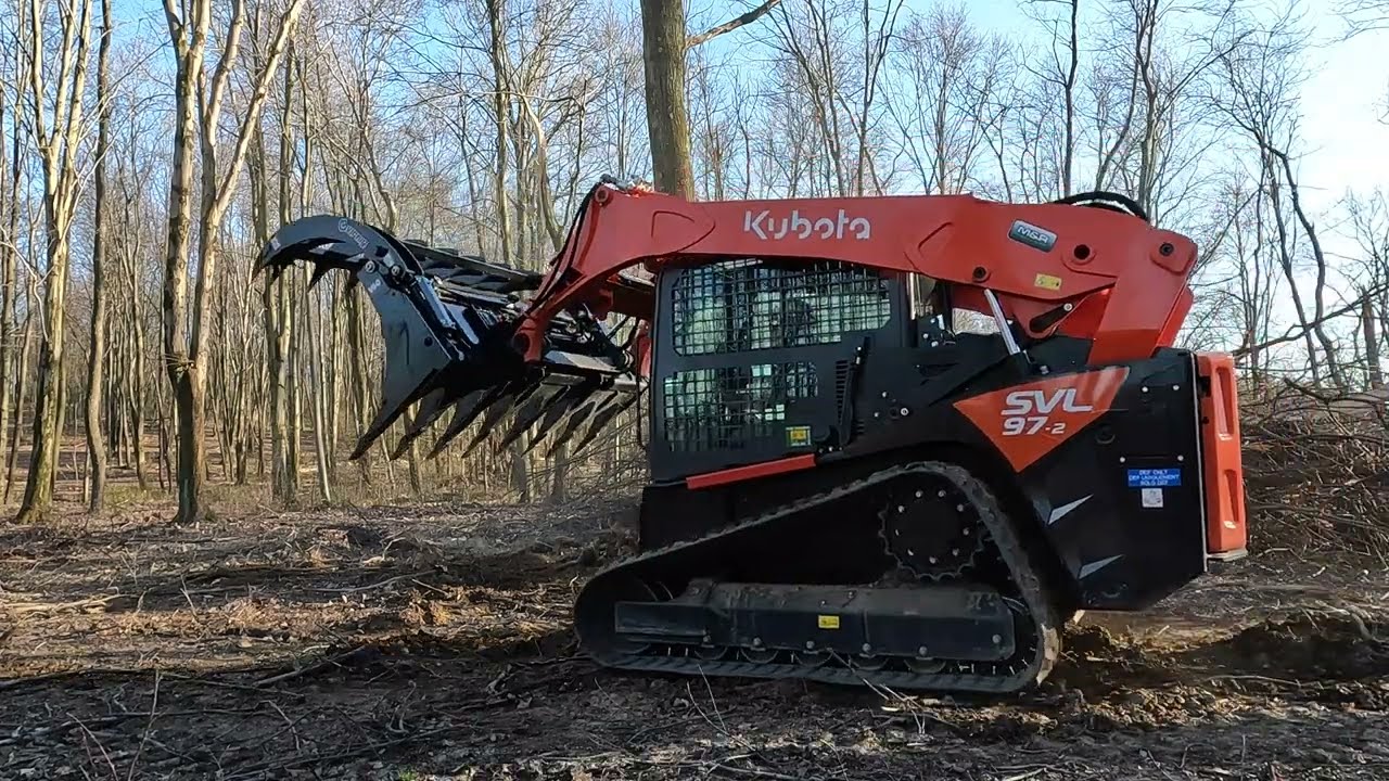 Big Grapple plus Big Skid Loader, Brush doesn't stand a Chance