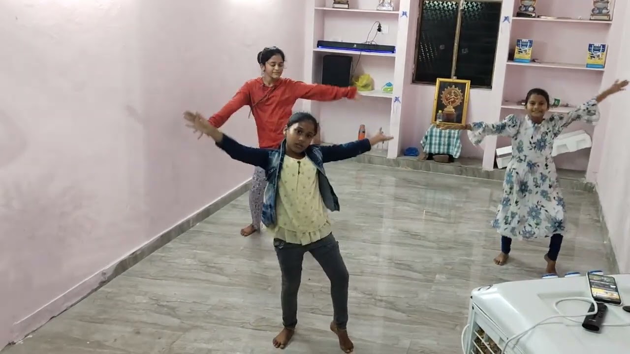# vah pillaga Venkatesha # dance practice # little Tiger Sathvika 