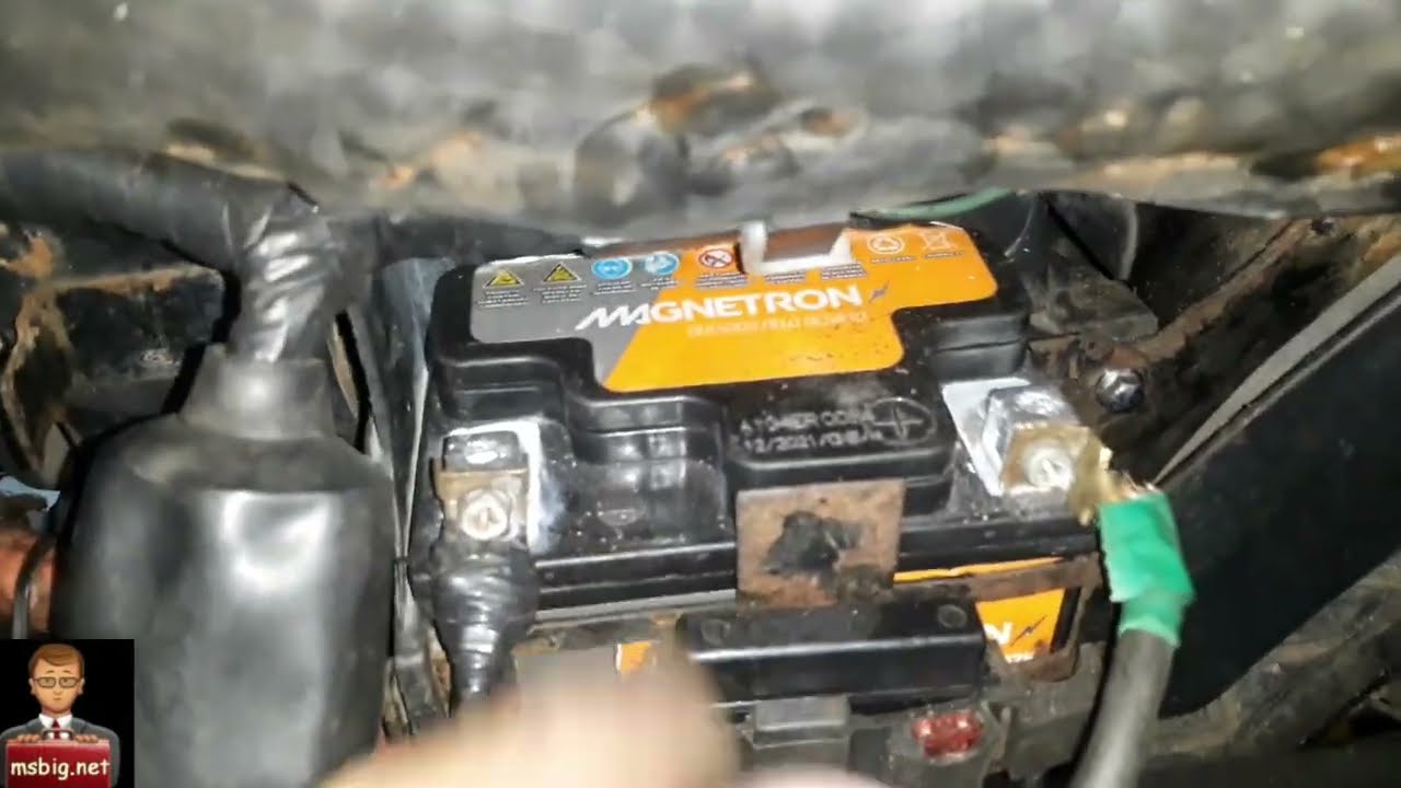 CG 150 ES 2004/08  Descarregando a bateria (passo a passo)