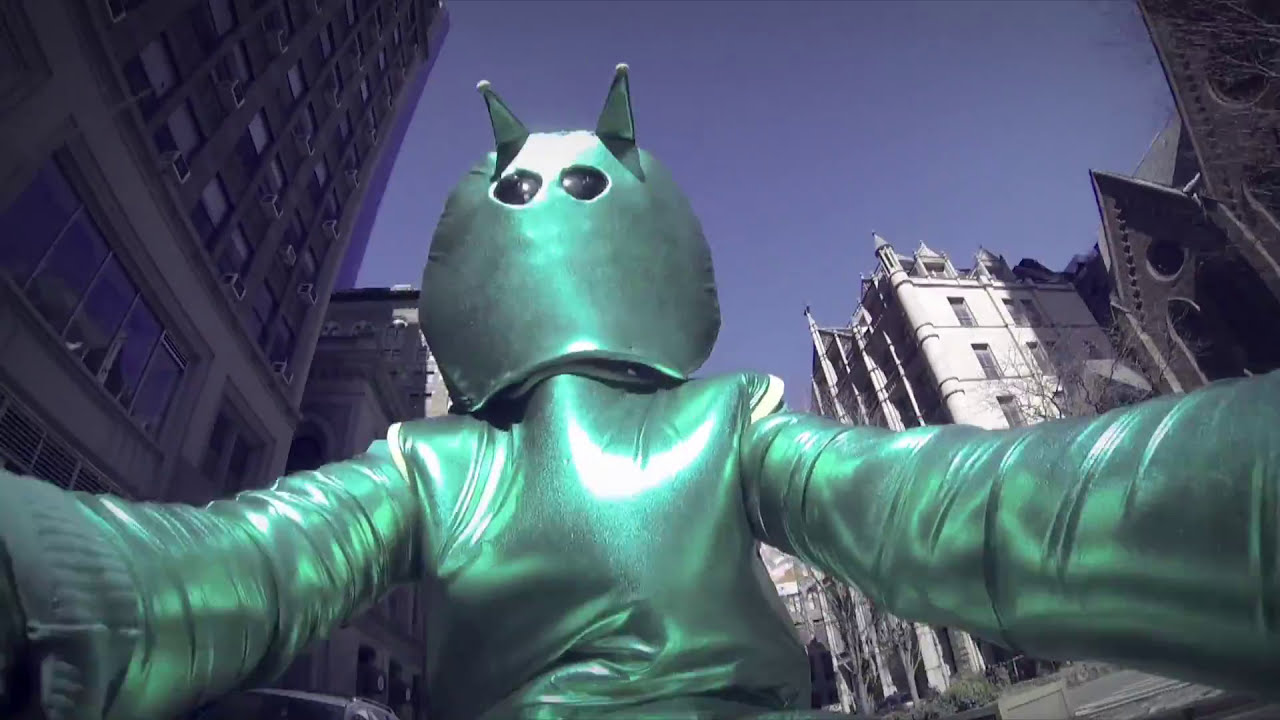 Paul Pedana - Ellie The Alien (Official Video)