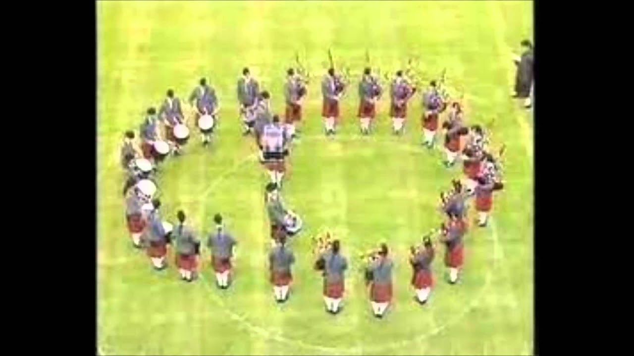 Monkstown Mossley Pipe Band - Suite : Resurrection
