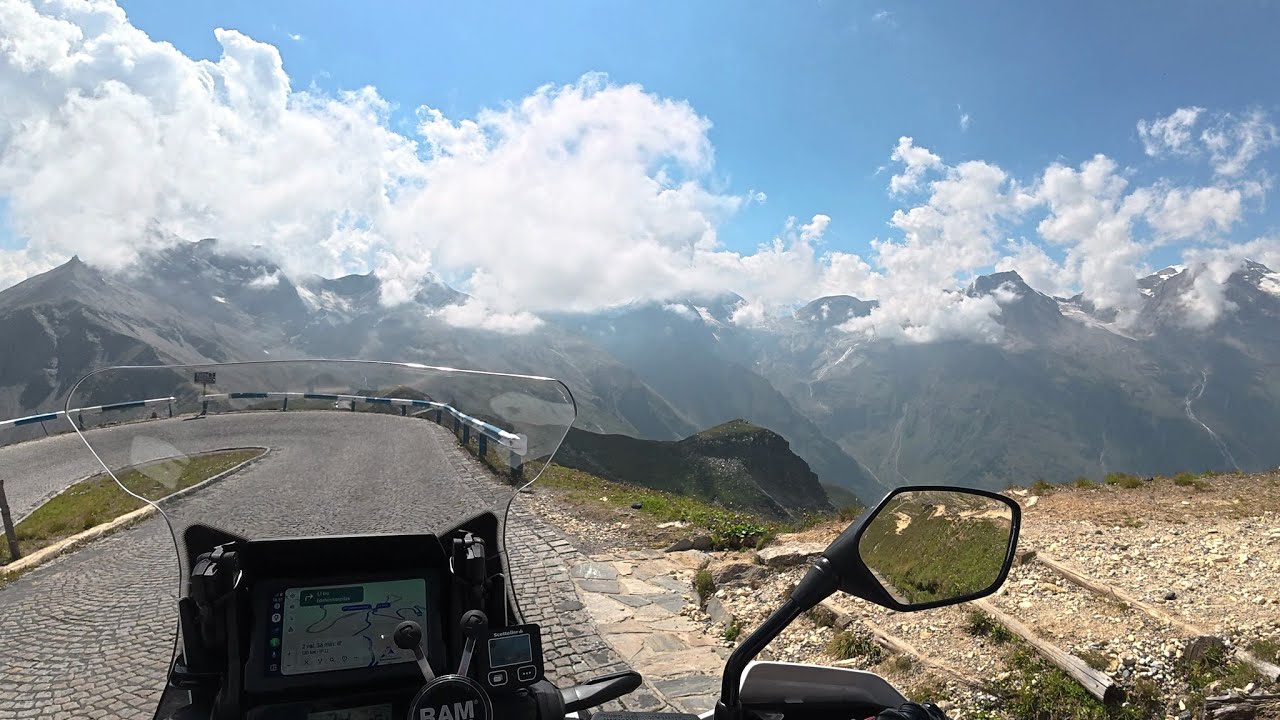 Motociklu per Austrijos Alpes: Didysis Grossgloknerio kelias.