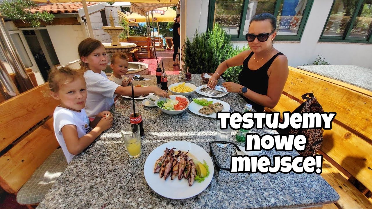 Wrócimy tu w lipcu - kalmary, tuńczyk, ćievapčići Restoran Azimut Promajna plaża Chorwacja 2023