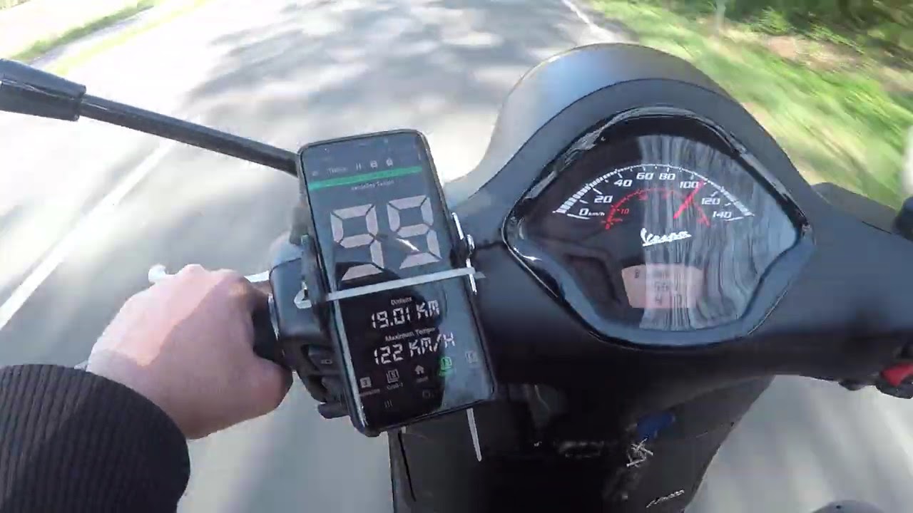Vespa GTS 300 hpe acceleration  0-110 km/h