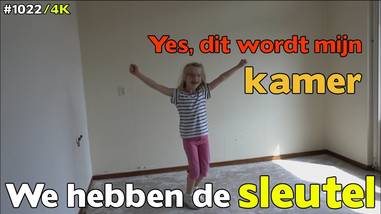 We hebben de SLEUTEL van ons NIEUWE HUIS GEKREGEN. DAG 01. Ik zal een LEEG HOUSE TOUR geven.💕 #1022