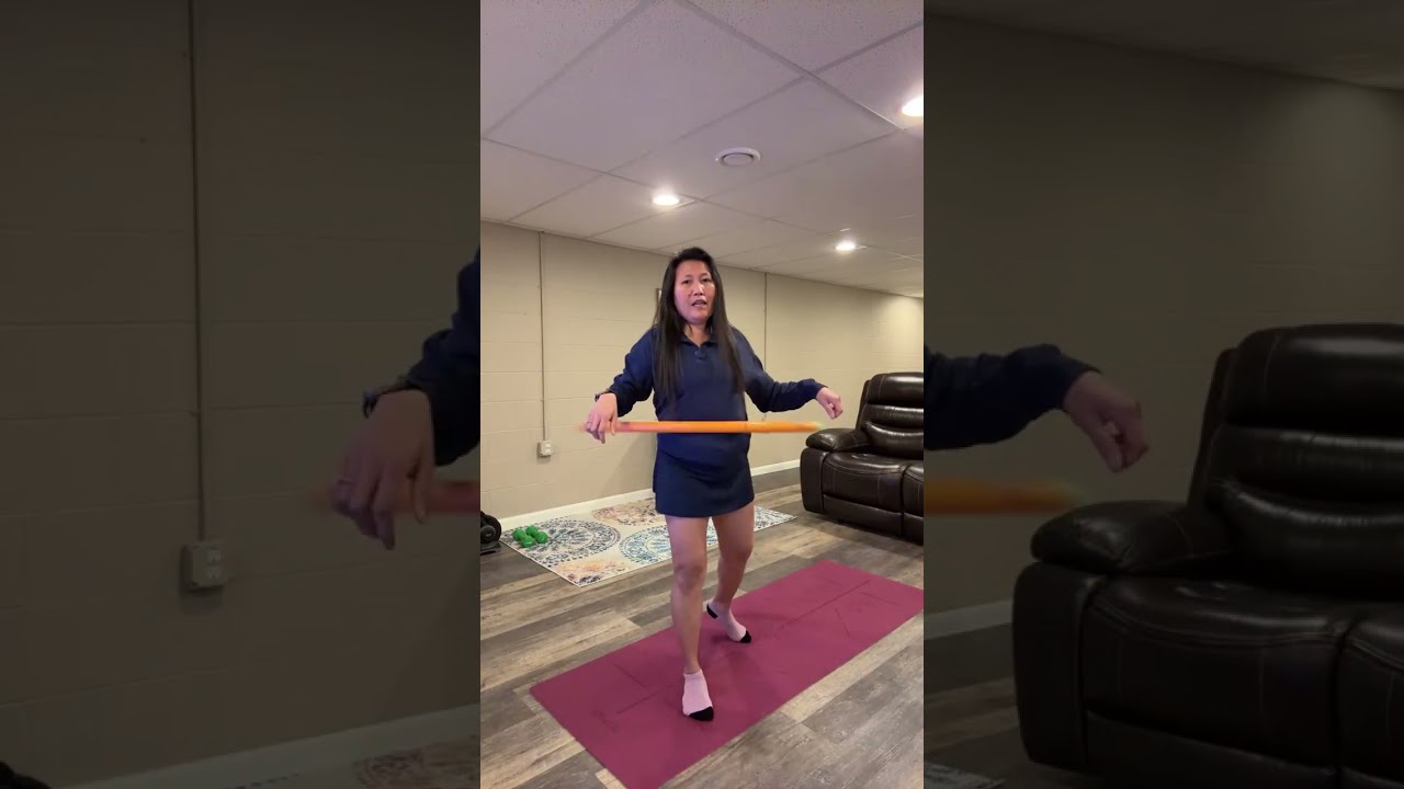 Tess Bisdak In Ohio is live! Work out 🏋️‍♀️ #workout  #exercise  #hulahoop