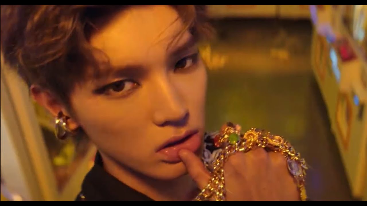 NCT 127 (엔시티 127) 'SIT DOWN!' MV