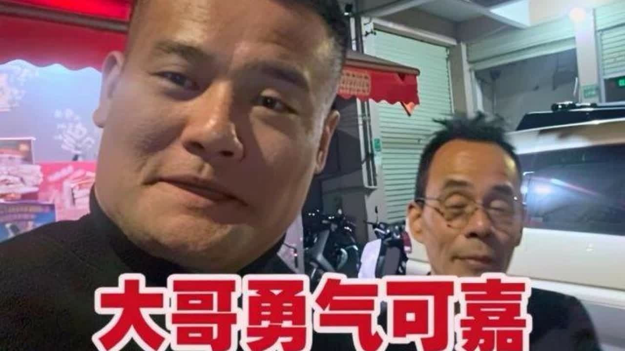 开着房车全国旅游的大哥从西藏过来广州找我拿货，准备一边旅游一边摆摊，大哥是第一次干这个，不管结果如何，很佩服他的勇气和果断，祝平安顺利！