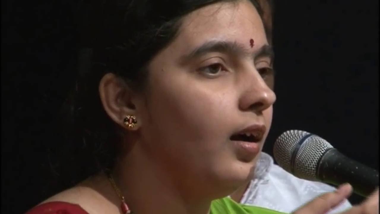 Vibhavari Apte Joshi Title Music Alap Tarana Pakeezah Lataji- Naushad Ji - Humlog Pune