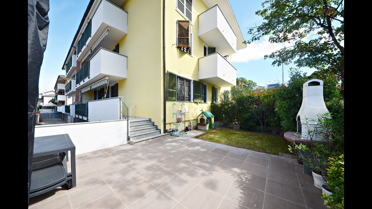 TRE LOCALI CON GIARDINO PRIVATO