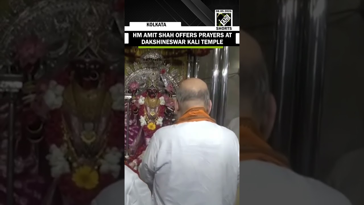 Home Minister Amit Shah offers prayers at the Dakshineswar Kali Temple in Kolkata