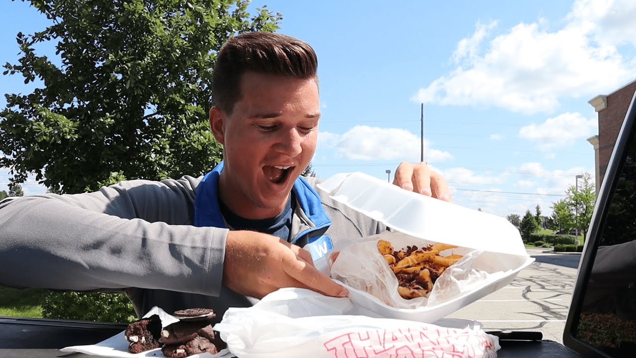 The Best Poutine In Indy?! (Andrew Eats ep. 57)