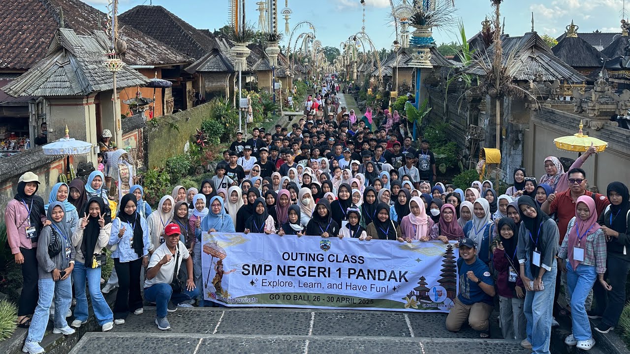 SMP N 1 Pandak Outing Class ke Surabaya dan Bali w/ Nuansajayawisata