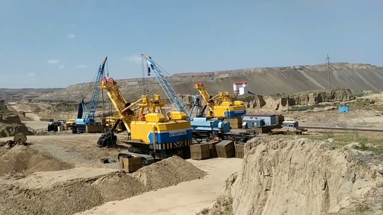 На окраине города (г.Алмалык)