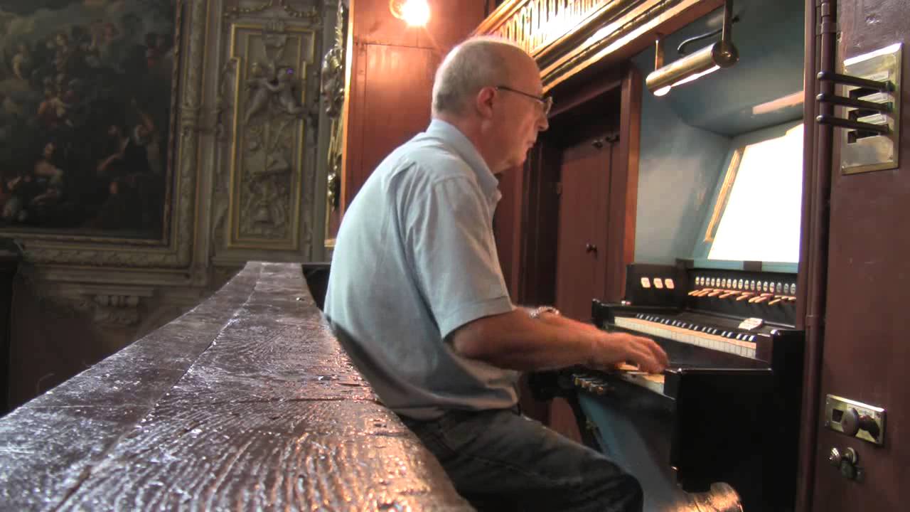 Promenade (11)  (Pictures at an exhibition)  - Mussorgsky (Aldo Locatelli)