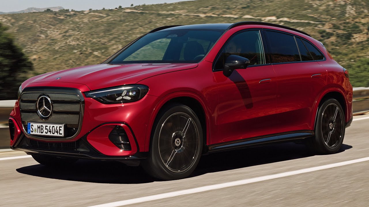 Mercedes Benz GLC 400 Driving Footage