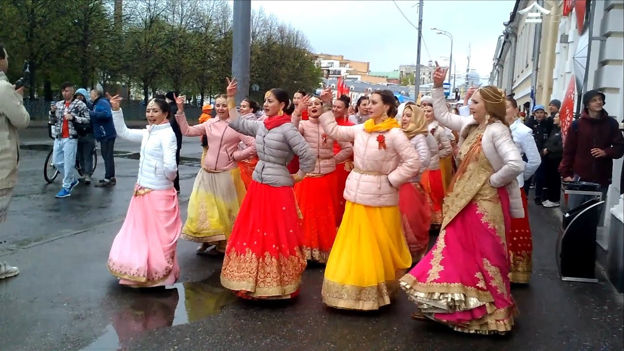 2022 05 09 Харинама в День Победы (2/2). Harinama in Moscow (Russia) on Victory Day 09-05-2022