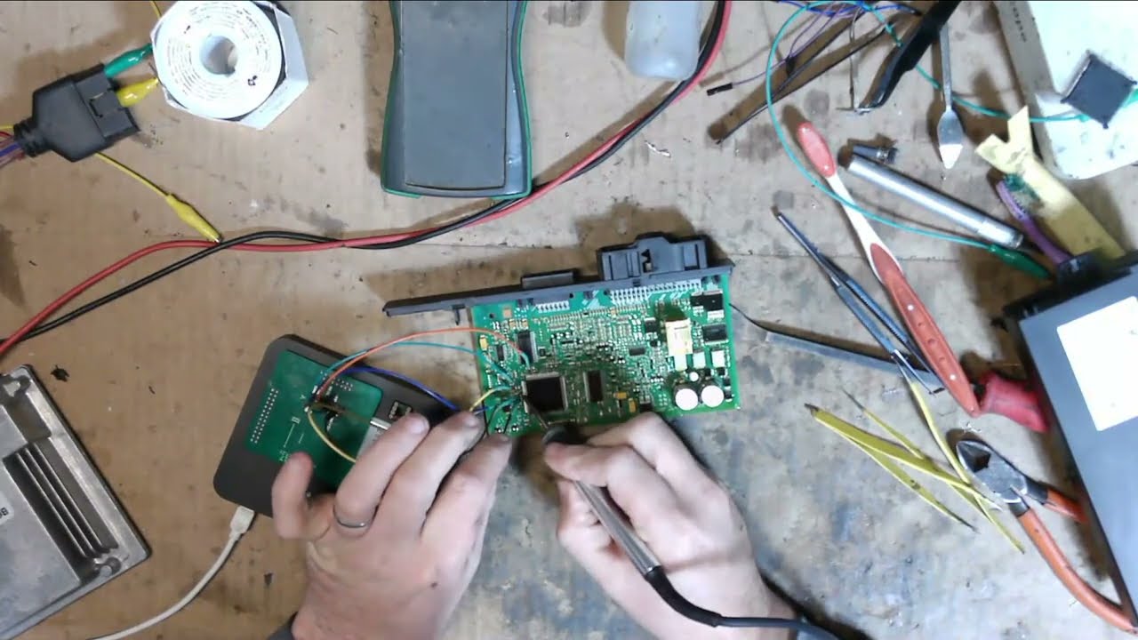 Programming BMW key fob on bench after keys lost. Used XPROG for CAS read and TANGO for key write